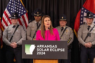 Sanders declares state of emergency in Arkansas ahead of eclipse ...