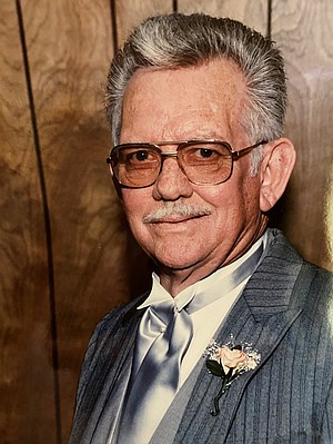 Photo of Charles "Chuck" Leon Hogan Sr.