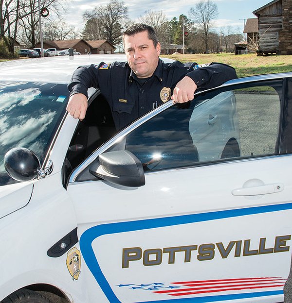 Former bull rider becomes Pottsville police chief