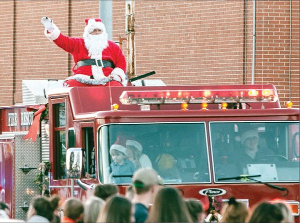 bryant christmas parade 2020 Christmas Parades Scheduled In Area bryant christmas parade 2020