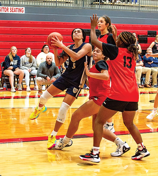 Area girls basketball teams hit the hardwood in Jamboree Jefferson