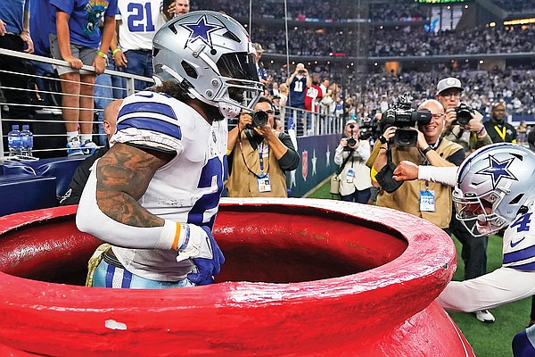 Dallas Cowboys score 33 fourth-quarter points as they rout