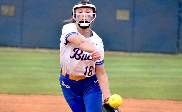 Boyd Buchanan bats heat up late in impressive win over CCS