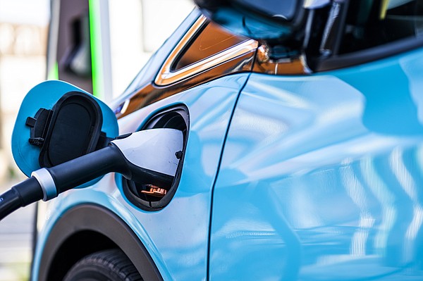 A new job for electric vehicles: Powering homes during blackouts | Chattanooga Times Free Press - Vimarsana News
