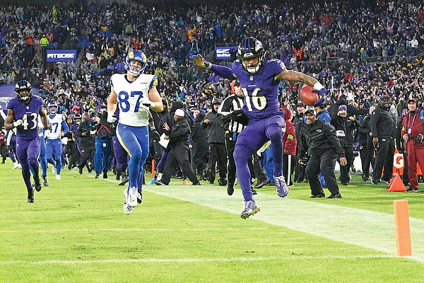 Ravens' sub Tylan Wallace sinks Rams with punt return in OT - Los Angeles  Times