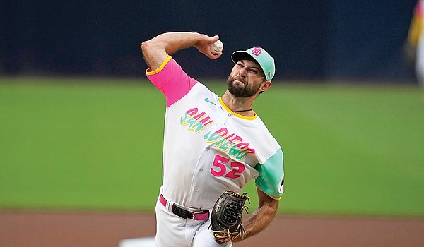 Wacha, Renfroe agree to two-year deals with Royals - Vimarsana News