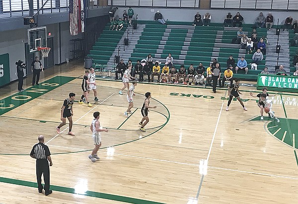 Strong final quarter lifts Blair Oaks boys past Smith-Cotton | Jefferson City News Tribune - Vimarsana News