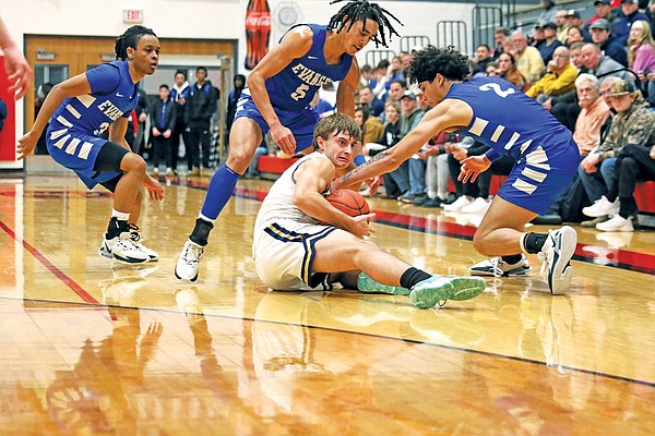 Evangel Christian gets past Helias boys with big second half | Jefferson City News Tribune - Vimarsana News