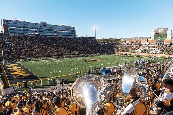 Missouri hires Memphis athletic director Veatch for same role - Vimarsana News
