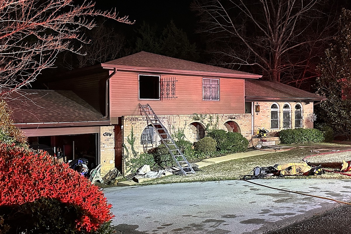 Older adult couple dies after house fire in Hixson | Chattanooga Times ...