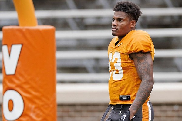 Boo Carter showing ability to be 'dynamic playmaker' for Vols | Chattanooga Times Free Press