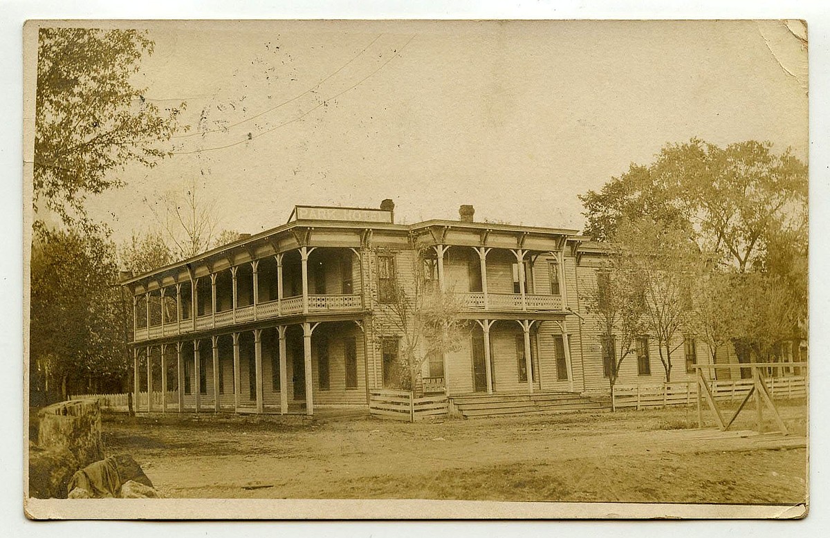 Arkansas Postcard Past: Harrison in 1910