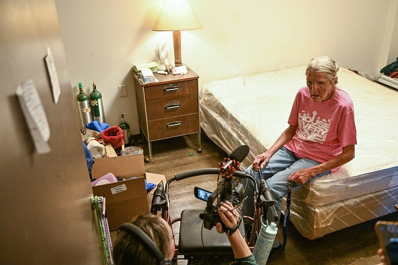 Central Arkansas protesters target housing conditions, federal aid cuts | Arkansas Democrat Gazette