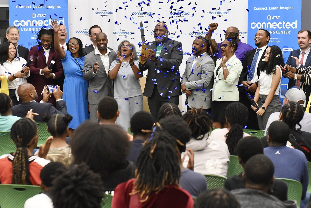 AT&T opens Connected Learning Center at P.A.R.K. in Little Rock | The Arkansas Democrat-Gazette