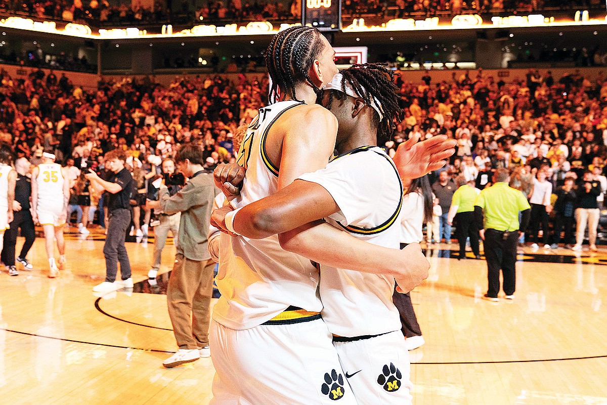 Missouri holds off No. 22 Florida 76-74 in SEC men's basketball opener