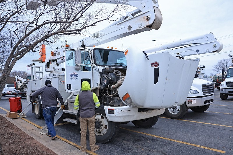 Winter storm arrives in Arkansas; sleet, snow, brutal cold expected