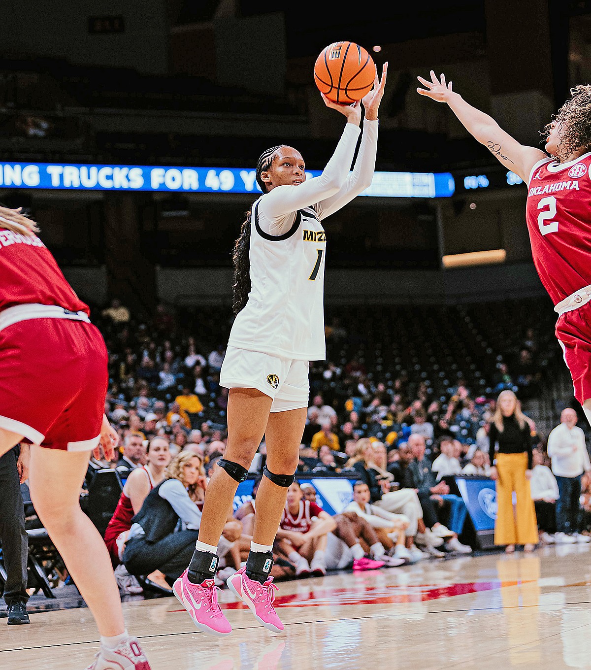 Missouri women's basketball ends regular season with loss to Oklahoma