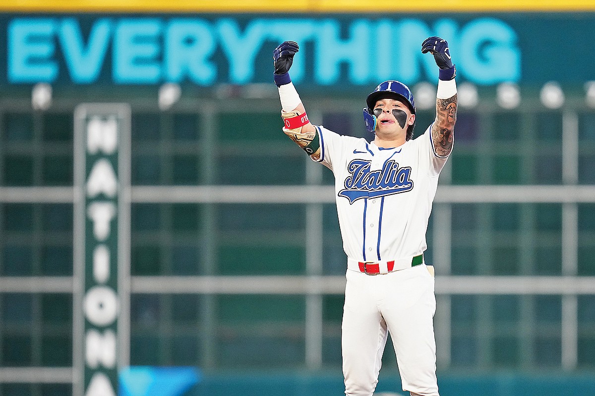 Italy’s WBC run continues with 8-6 win vs. Puerto Rico for semifinal berth