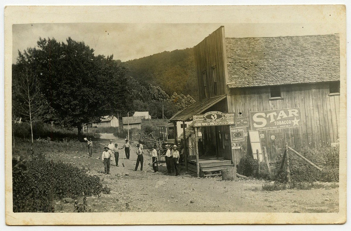 Arkansas Postcard Past: Ponca in 1918