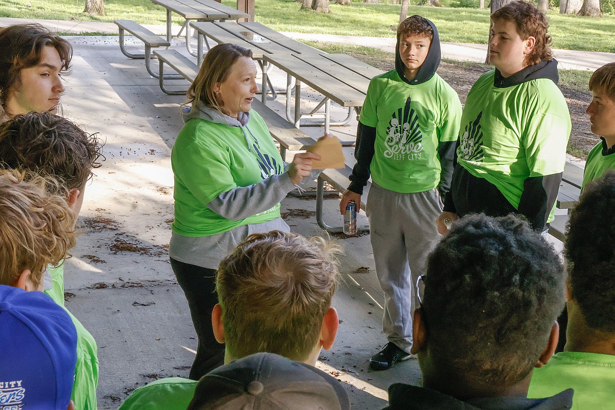 Capital City cleanup: Hundreds of volunteers descend on Jefferson City to support local non-profits