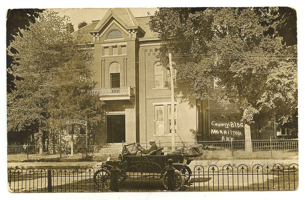 Arkansas Postcard Past: Morrillton in 1920