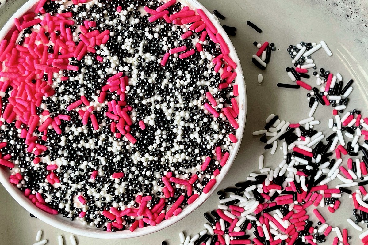 RECIPES: Dot Cakes are all the rage and easy to make at home