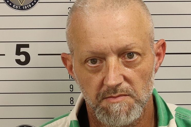 Deputies seize 15 homemade explosives, up to $60K in alleged stolen property from Hixson man