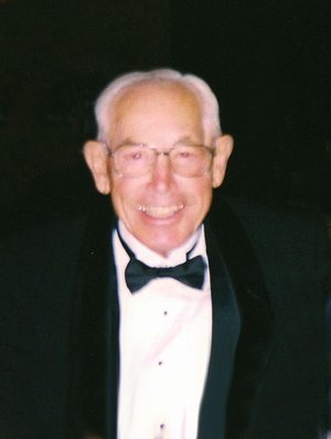 Photo of Robert Edward Low, Jr.