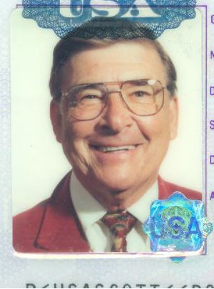 Photo of Robert "Bob" Cecil Scott