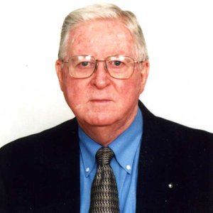 Photo of Dr. Carl Ray Redden