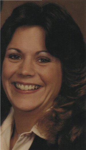 Photo of Carla R. Robinson