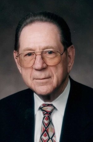 Photo of Rev. Harold Wade Thompson