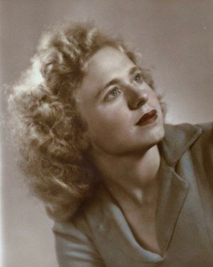 Photo of Muriel Dean Bradshaw