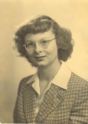Photo of Joyce Baldwin "Mimi" Cronkhite