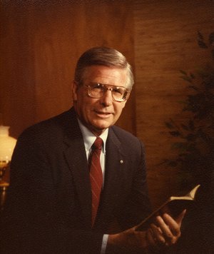 Photo of Virgil H. Lawyer