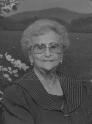 Photo of Amy F. Tedder Reed
