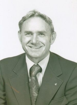 Photo of Donald L. Ray
