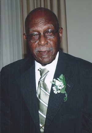 Photo of Rev. Robert Lindsey, Sr.