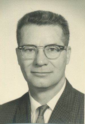Photo of Erwin 'Gil' L. Gilmore