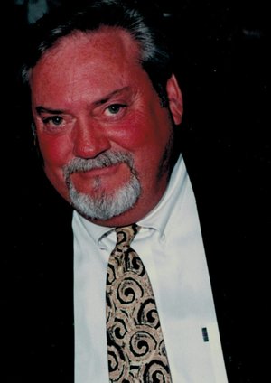 Photo of Earl Lynn Vickers