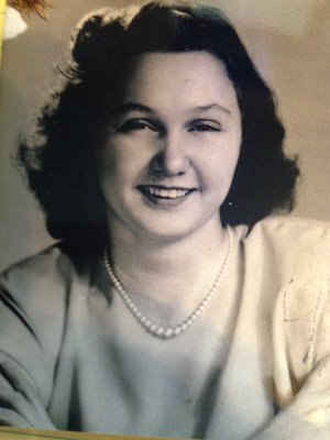 Photo of Shirley Rose Mills