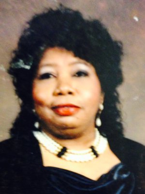 Photo of Carolyn Marie Binns-Hoover 