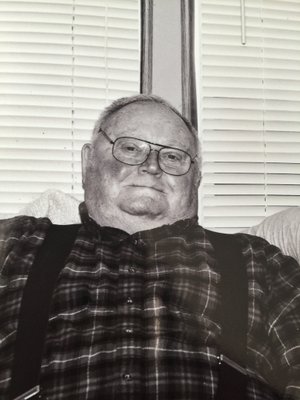 Photo of Kenneth Hollis McCarty