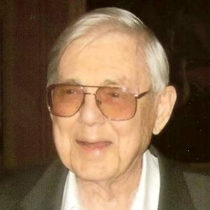 Photo of Leslie T. McIntyre Jr.