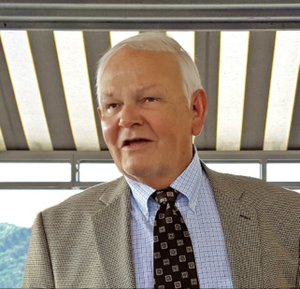 Photo of Dr. Stephen Lorn Castleberry