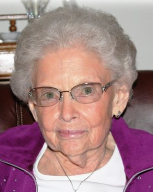 Photo of Doris  Maxine "Mackey" Smith