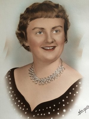 Photo of Susan  F.  Applegit