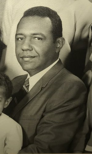 Photo of Oyama Hampton, Jr.