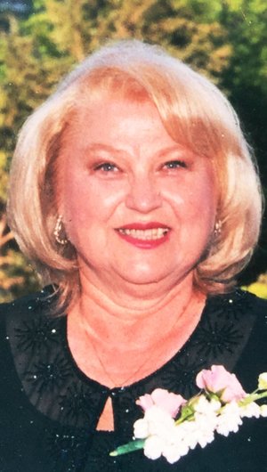 Photo of Phyllis Jean Kerr