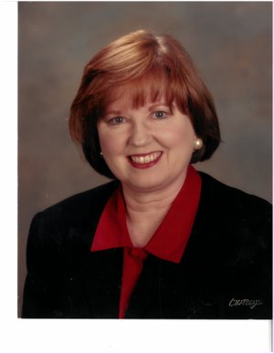 Photo of Linda J. Dorn